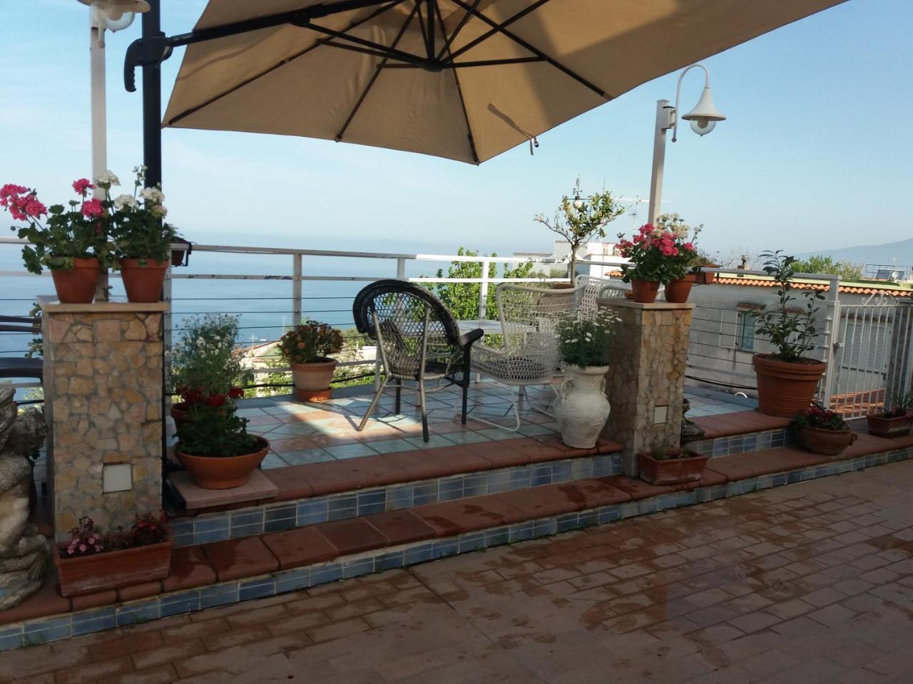 Garden On The Sea Bed & Breakfast Vico Equense Exterior foto